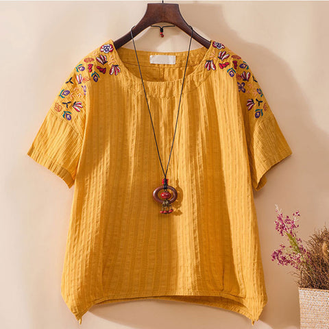 Short Sleeves Flower Embroidered Asymmetric Hem T-Shirt Women's Top | Nomadzens